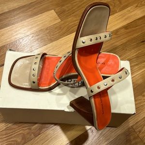 Banana Republic Keren natural sandals